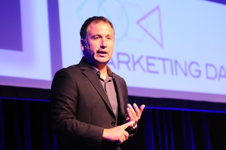 ANDRES SILVA ARANCIBIA, autor, libro, marketing digital, conextrategia